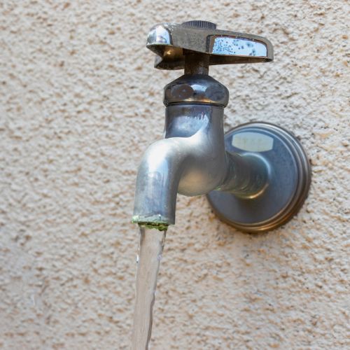 running outdoor faucet